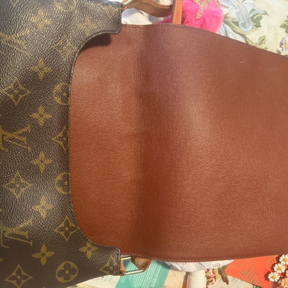 Louis Vuitton Monogram Musette SalsaCross Body EUC - Picture 4 of 9